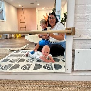 Meet your Posher, Raell